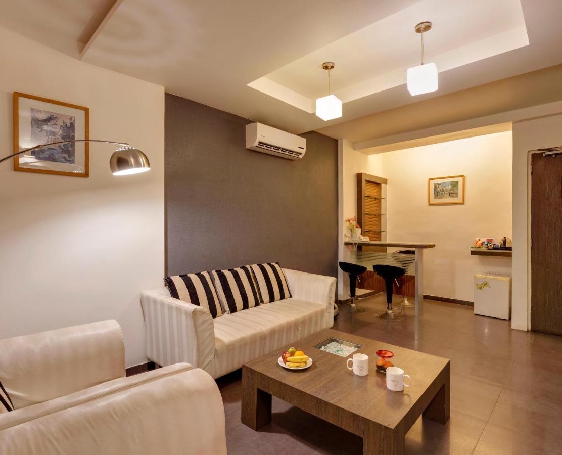 Regenta Place Raysons Kolhapur Exterior photo