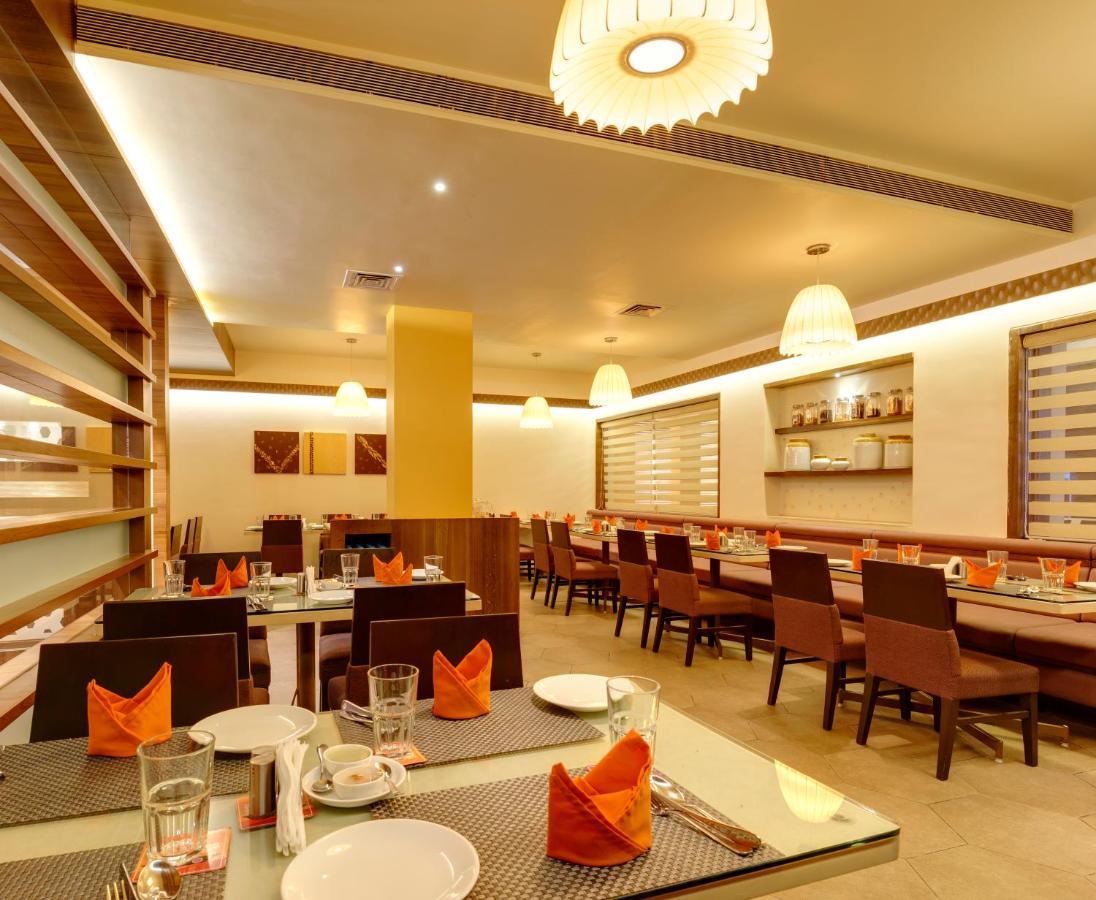 Regenta Place Raysons Kolhapur Exterior photo